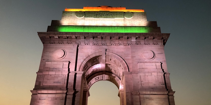 The historical monument India Gate is one of the top places to visit in Delhi NCR in summers