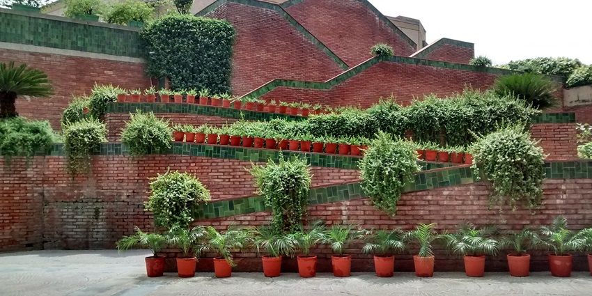 India Habitat Centre is an arena of intellectual and cultural activities and numerous art shows