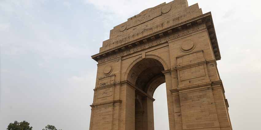 Exploring India Gate is one of the best things to do in Delhi in one day for travellers.