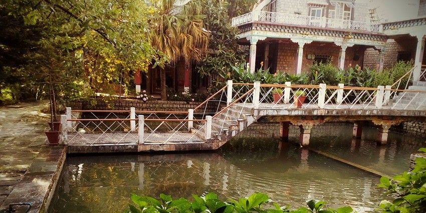 This monastery is the ideal destination for tourists to explore Buddhist culture and traditions