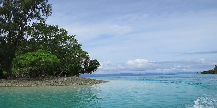 The park features amazing coral reefs, diverse marine life, with divers of all skill levels.