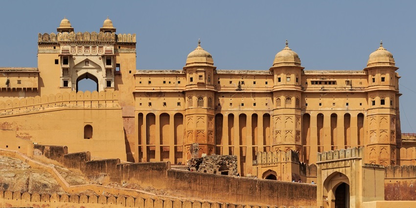 Amber Fort in Jaipur, a majestic historic site known for its architecture