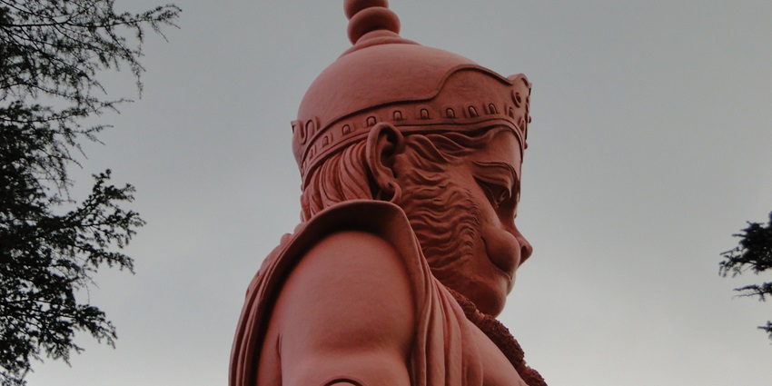 Hanuman statue at Jakhoo Temple in Shimla - one of the famous Himachal Temples.
