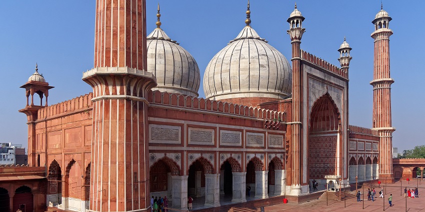 Panoramic view of the historic jama masjid in the vicinity of Old Delhi, India