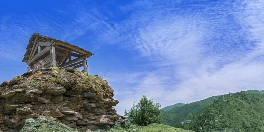 Janjehli is one of the most stunning places to visit in Mandi for every traveller.