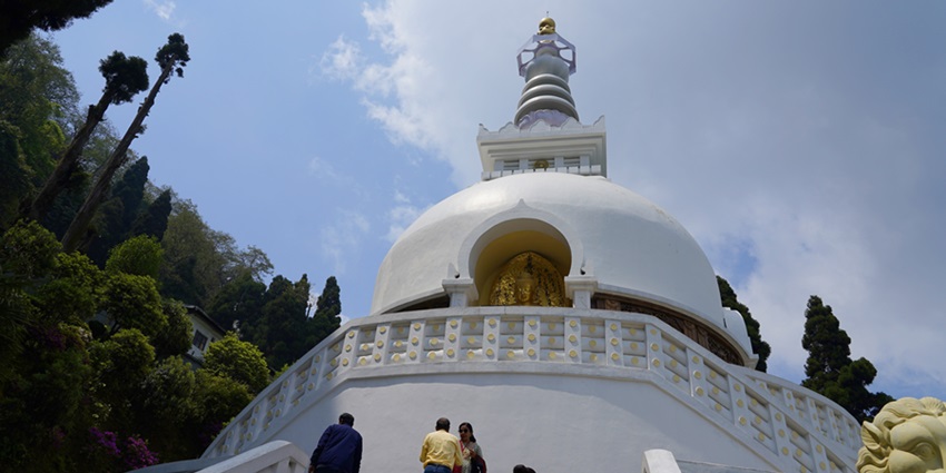 Japanese Peace Pagoda, a Buddhist stupa, is a perfect place to cherish serenity.