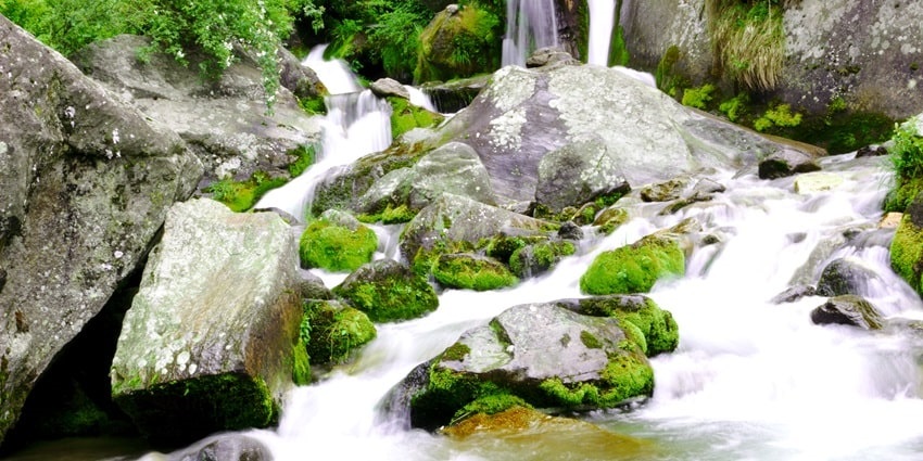 Beautiful snap of the clear waters of the Jogini waterfalls near the Vashisht hot springs