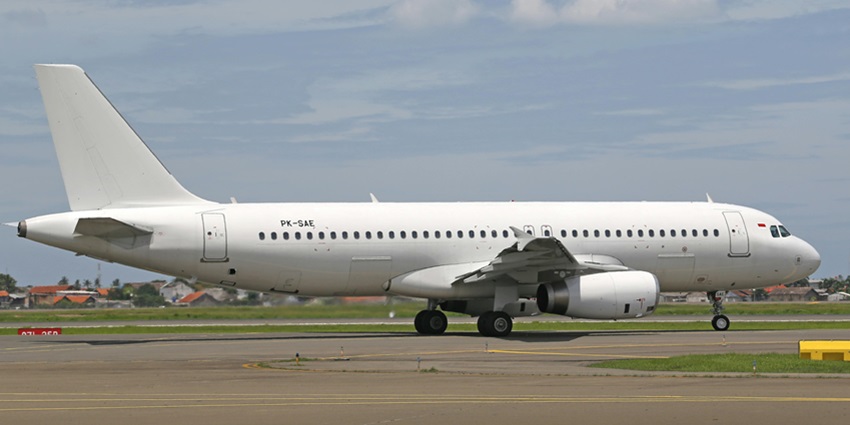 Kaadedhdhoo Airport is one of the best domestic airports in Maldives serving an atoll.