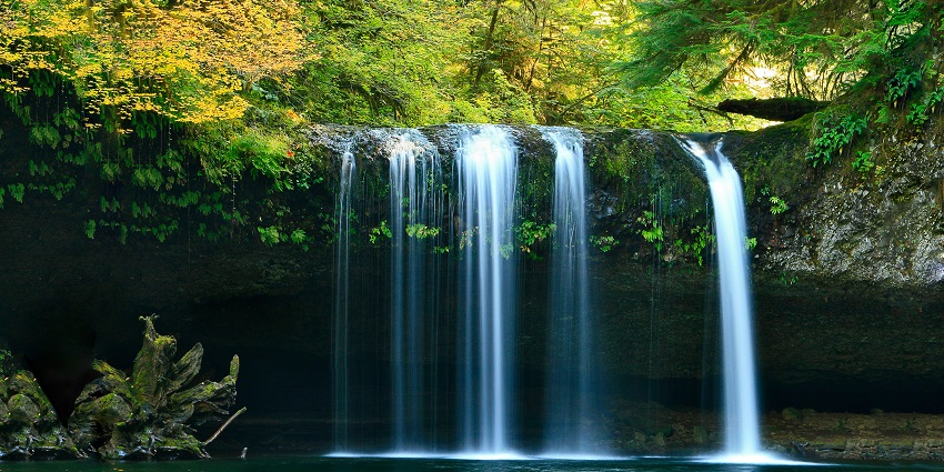 A view of Kakochang Waterfalls, one of the quaint Golaghat picnic places in Assam.