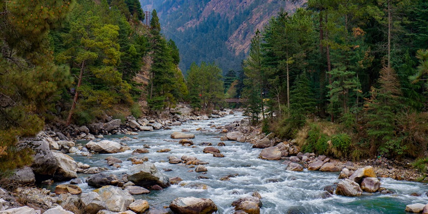 For an unforgettable getaway, visit Kalga and relish the scenic beauty of this place