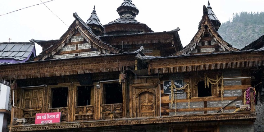 Snapshot of the historic fort of Kamru near the Kalpa - Things to do in Kalpa, Himachal