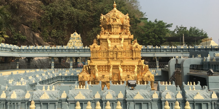 Kanaka Durga Temple is one of the significant temples near Akkanna Madanna Caves.