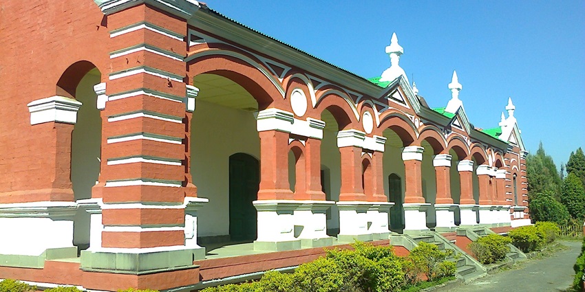 Immerse yourself in the rich cultural heritage of Kangla Fort that houses various temples