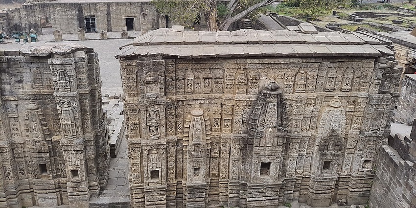 Beautiful snap of the ancient kangra fort near the Shikari Devi wildlife sanctuary