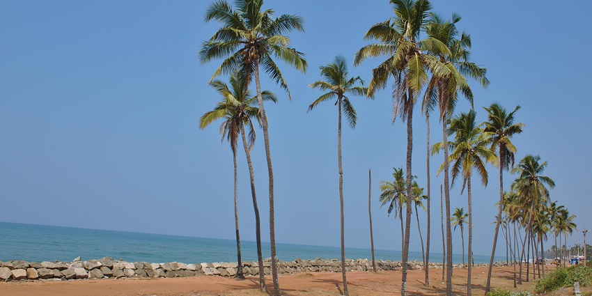 This beach is perfect for marine getaway while on your visit to the fort