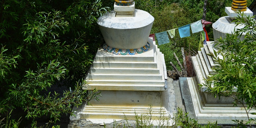 Kardang monastery is one of the best places to visit around Shashur Monastery for all.