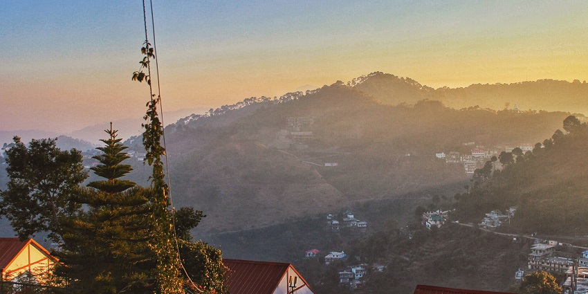Kasauli is one of Himachal’s hill stations with lush green flora and cobbled pathways