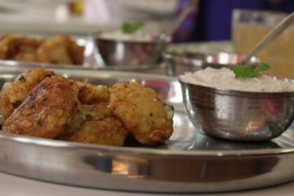 The idyllic snapshot of the mouth watering Kashmiri breakfast–Best food in Kashmir