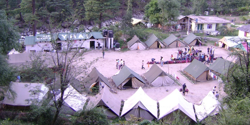 Beautiful image of Kasol Base camp, one of the scenic places for New Year Party in Kasol