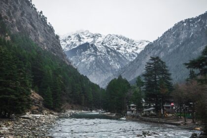 An amazing view of Parvati Valley which is one of the popular places in Himachal Pradesh.