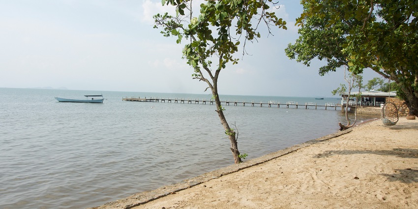 An idyllic view of the famous Kep Beach, one of the best beaches near Phnom Penh.