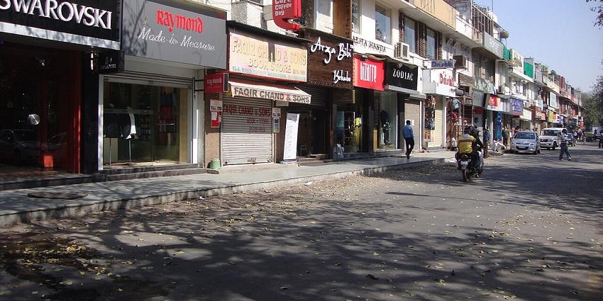 Khan Market, a shopping market, is one of the best places to visit near Lotus Temple.