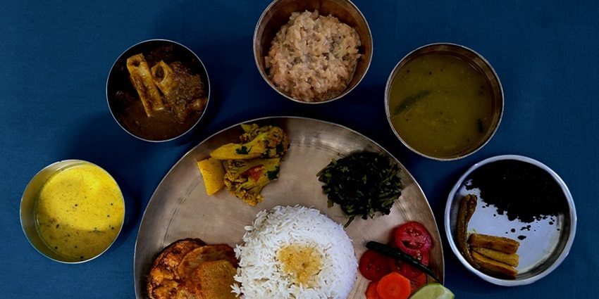 Enjoying the delectable Khasi cuisine is one of the amazing things to do in Dawki.