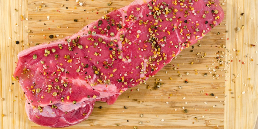 Khatta Meat is one of the quick food options for all the non-vegetarians out there.
