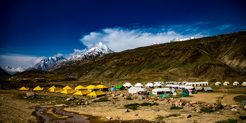 Panoramic view of the majestic Kee buddhist place of worship covered in the snow