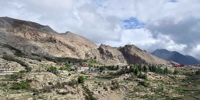 Kinnaur is a remorse district characterised by scenic landscapes and apple orchards