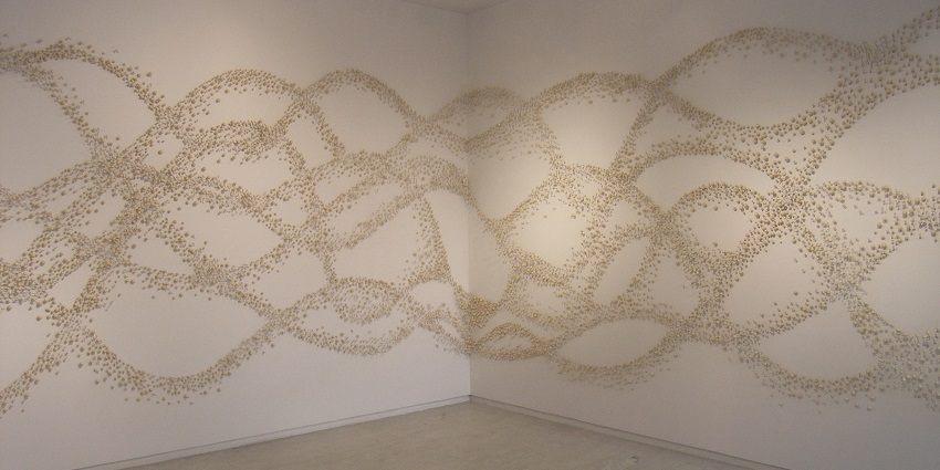 A picture of a stunning art piece at an art museum in Delhi