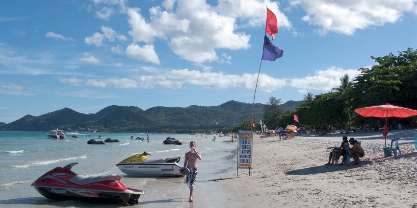 The idyllic Koh Samui is one of the best places to visit in Thailand for couples.