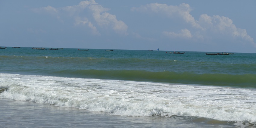 Konark Beach is one of the most beautiful and serene places to visit for all travellers.