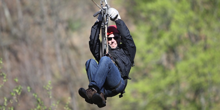 Kufri Adventure Park is one of the best Shimla adventure parks for ziplining
