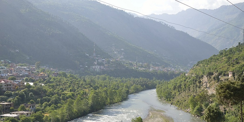 A beautiful river passing through the valleys of kullu near the Khokhan wildlife