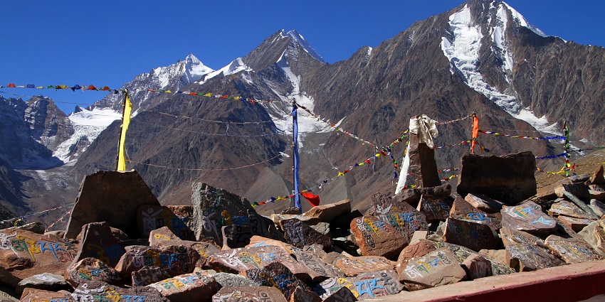 Kunzum Pass is one of the places to visit in Kaza for trekkers, bikers, and nature lovers.