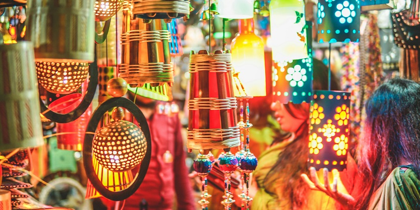 one of the best markets of handmade ornaments for shopping in Bali