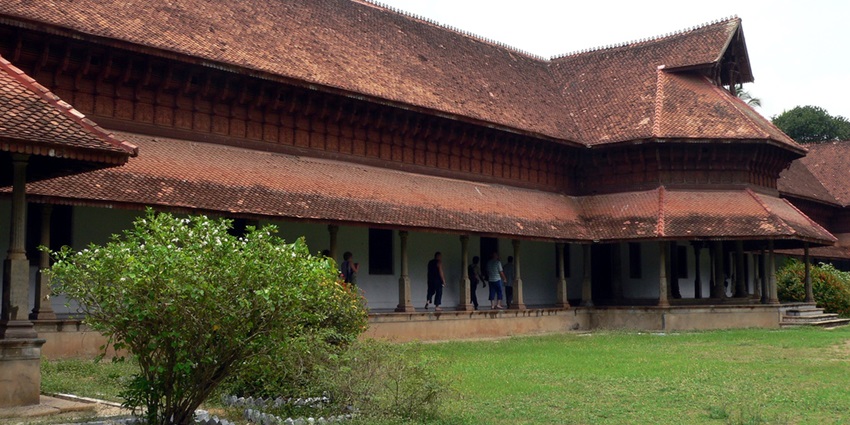 Kuthiramalika Palace Museum gives you a glimpse into the rich history of Kerala.