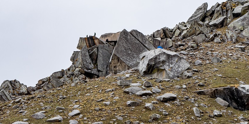 Rocky hills around the caves make this trek one of the most adventurous experience to have
