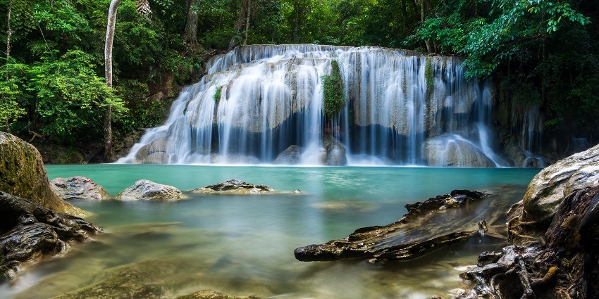 Lam Ru Waterfall is divided into different tiers which gives it a spectacular view.