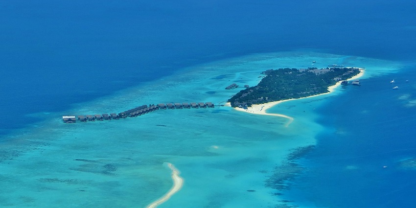 Landaa Giraavaru is one of the top beaches in Maldives with vibrant marine life.