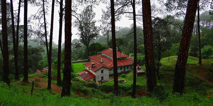 A cottage amidst the forests of Lansdowne, one of the places to visit near Delhi in January