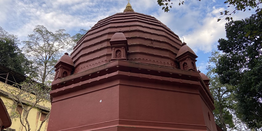 Basistha Temple is located in southern Guwahati, on the banks of the Basistha River.