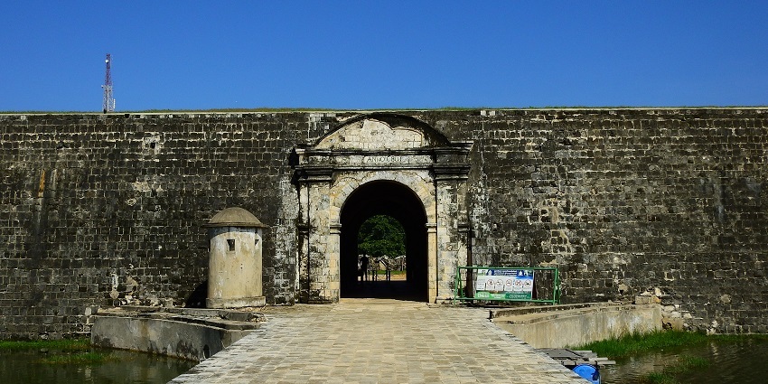 The Jaffna Fort is nestled near the Jaffna Lagoon and coastline in Jaffna, Sri Lanka.