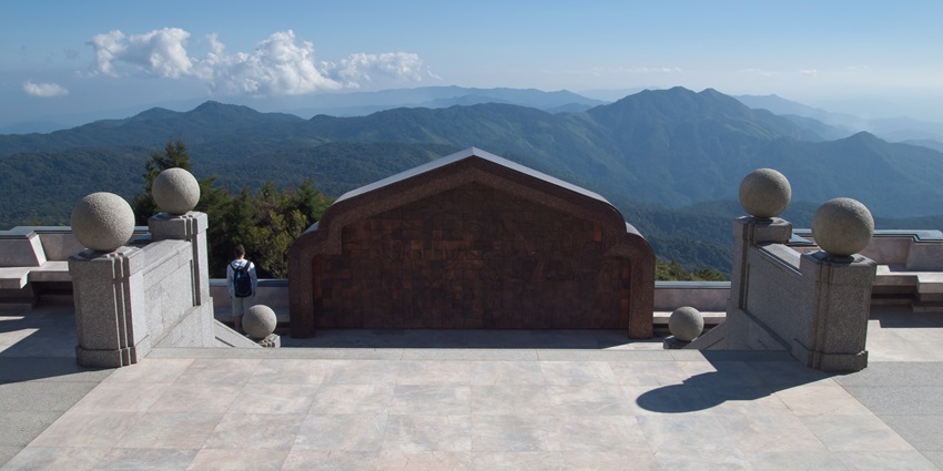 Doi Inthanon National Park address is just 60 kms from the southwest of Chiang Mai city.
