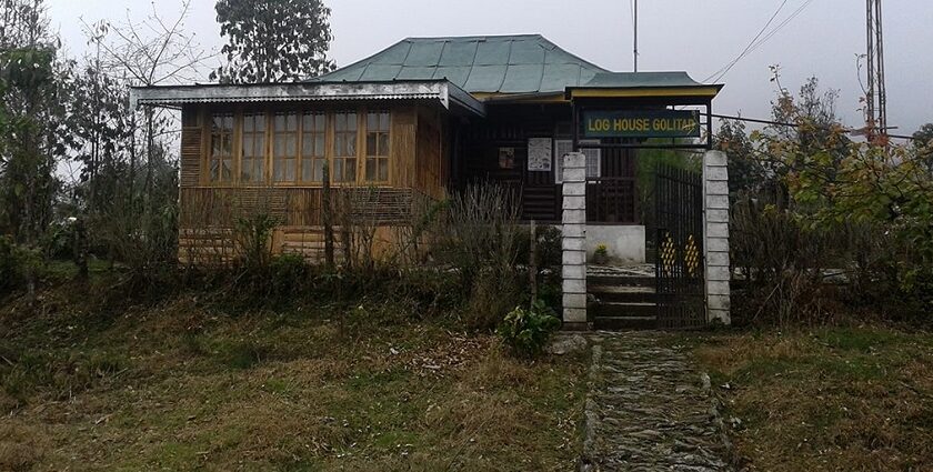 Fambong Lho Wildlife Sanctuary has many spectacular log houses built at intervals, adding to the charm.