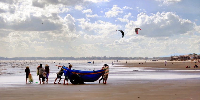 A view of the golden sands of Long Hai Beach, one of the best beaches in Ho Chi Minh City.