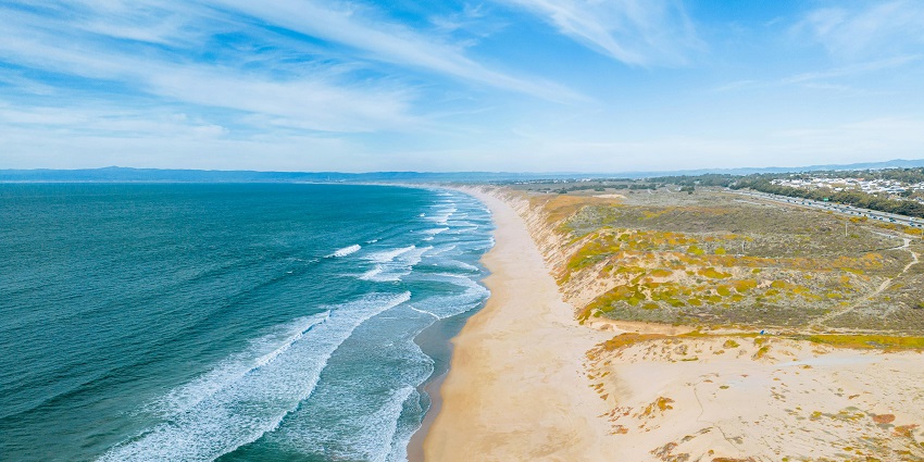 A breathtaking view of a famous leisure spot, Long Set with azure waters and golden sands.