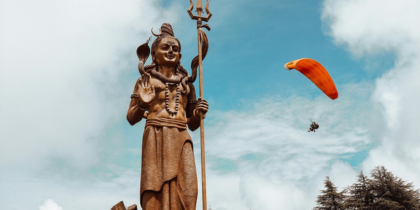 Witness the iconic lord shiva statue, Dalhousie, one of the places to visit in Khajjiar.