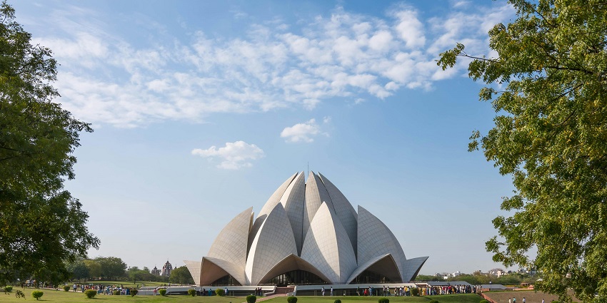 Lotus Temple is, undoubtedly, one of the best places to visit near Lajpat Nagar.